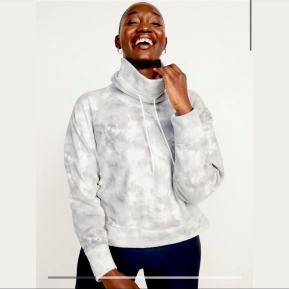 Old navy pullover